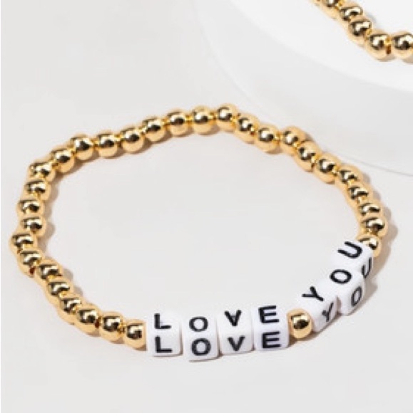 NWOT FRANCESCA'S Madison Love You Gold stretch Bracelet - Picture 1 of 3